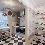 Wonderland House